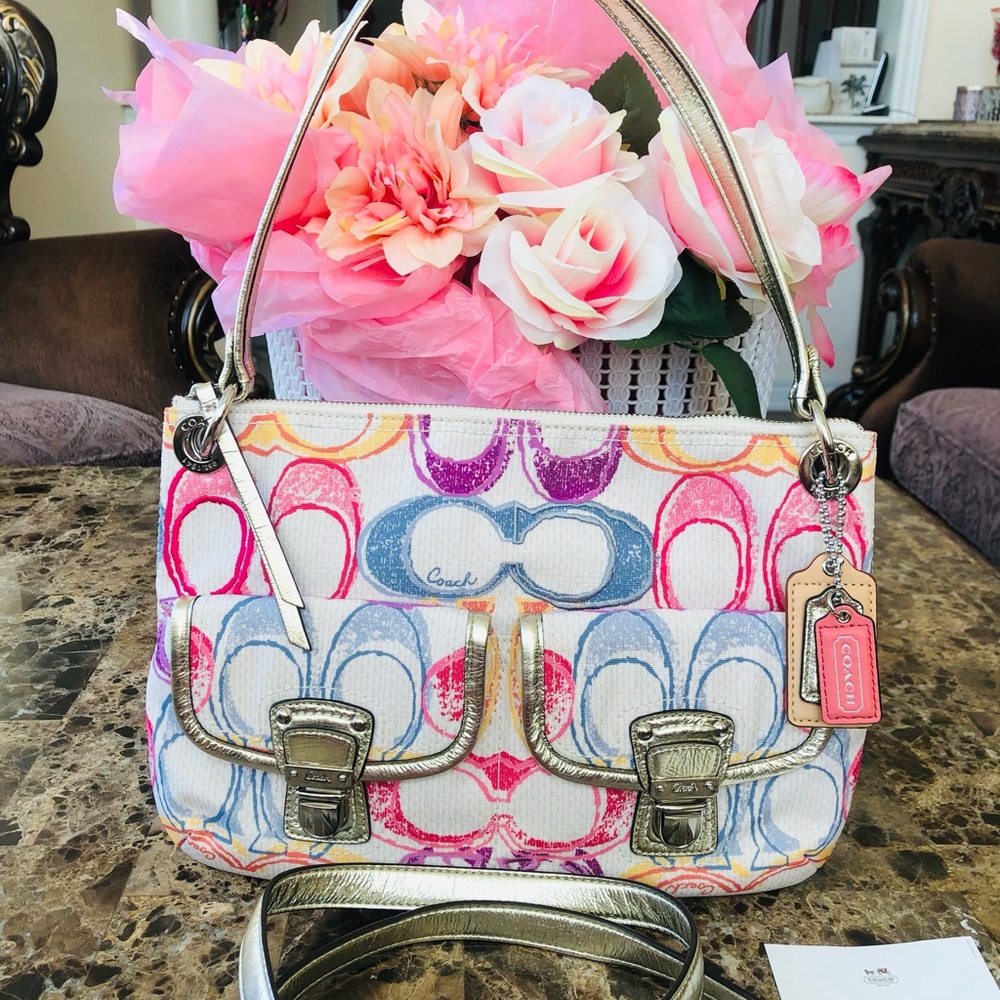🔥HOST PICK🔥❣️COACH❣️Poppy Dream C Hippie crossbody bag❣️BRAND NEW WITH TAG❣️